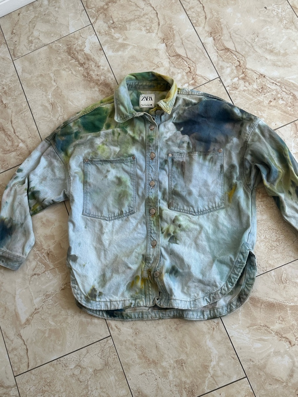 Zara Tie-Dye Denim Jacket in Green & Blue - Picture 3 of 12